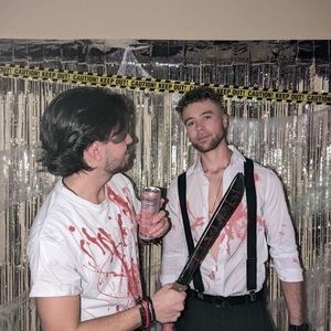 Meet your Posher, Samy